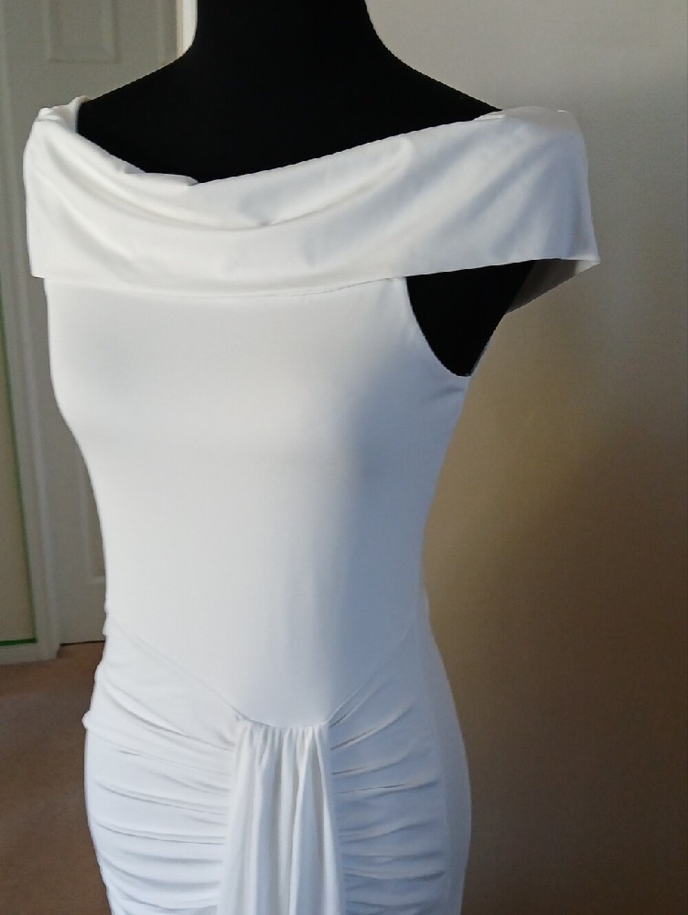 Off-Shoulder White Ruched Maxi Dress - Picture 5 of 13